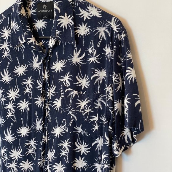 Southhouse Mens Size M Hawaiian Shirt Blue White Palm Tree Rayon Tropical Summer - Picture 3 of 9